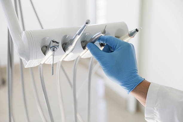 Professional Emergency Dentist technician working in Hurt, VA